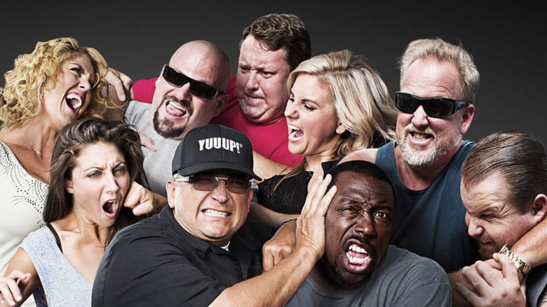 Image of Barry Weiss with hi co-cast members in Storage Wars