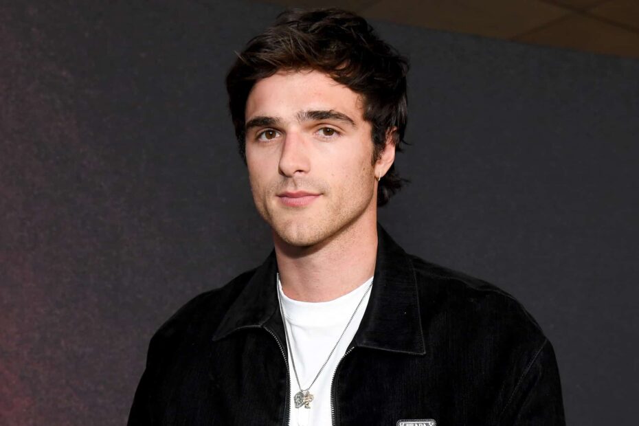 Is Jacob Elordi Bi or Gay? Who has he dated? - tvstarsmag.com