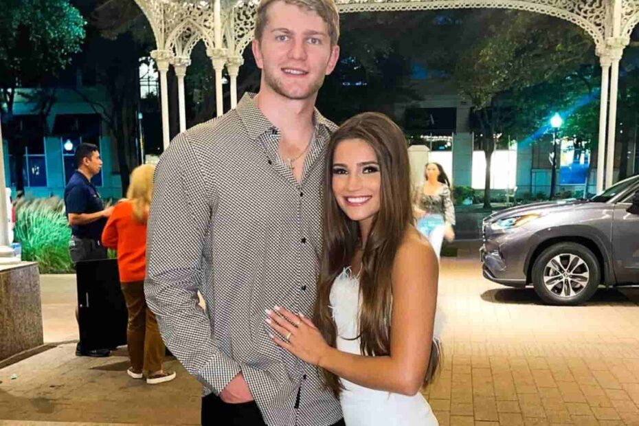 Image of Morgan Simianer with her fiancée, Stone Burleson