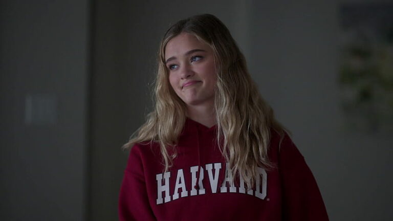 Lizzy Greene Net Worth. Boyfriend & Relationship Details. - tvstarsmag.com