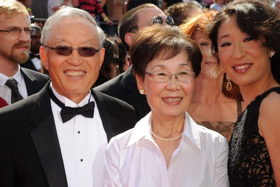 Image of Sandra Oh with her parents